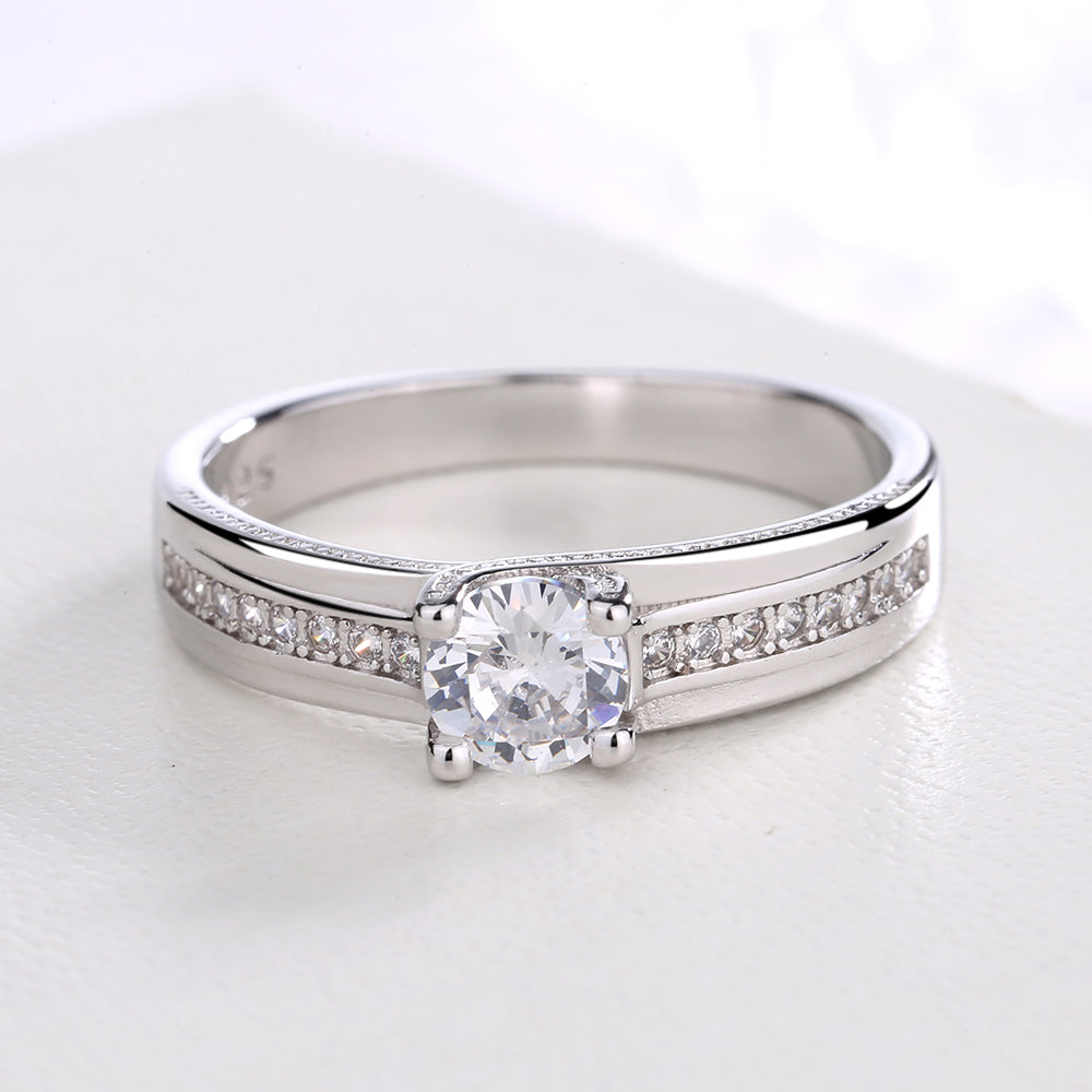 Sterling Silver Round-Cut Ring with crystals from Swarovski