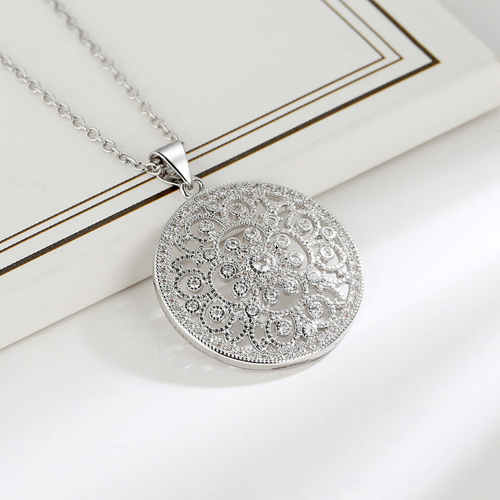 Sterling Silver Filigree Pendant Necklace with crystals from Swarovski