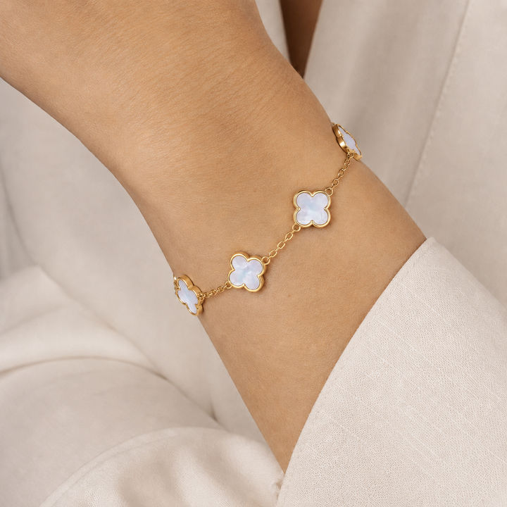 14K Gold Clover Bracelets for Women - Flower Four Leaf Clover Bracelet - Mother of Pearl & Onyx Gemstone Lucky Flower Design - Adjustable