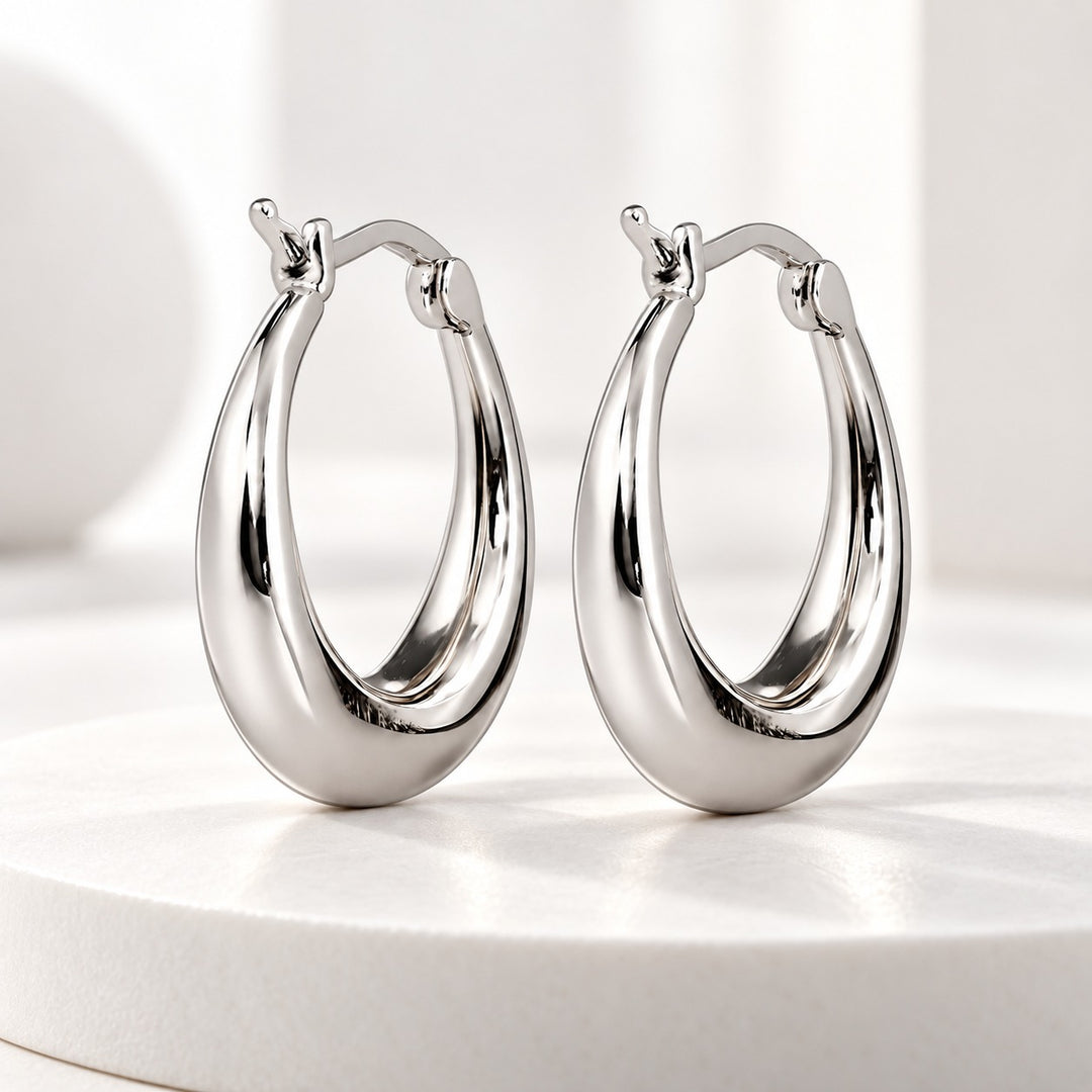 14K Gold Graduated Hoop Huggie Earring