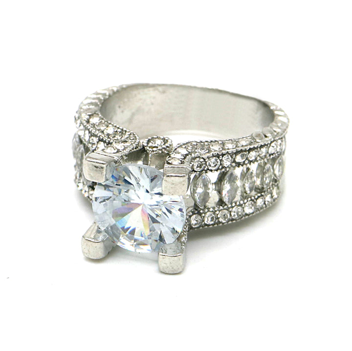 Silver-Tone 5.00 CTTW Engangement Ring with crystals from Swarovski